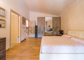 Camera / camera da letto - Quadrilocale Via Antonio Banfi
 
52, Roma - foto 21