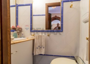 Bagno - Trilocale Via della feritoia
 
9, Trevi nel Lazio - foto 10