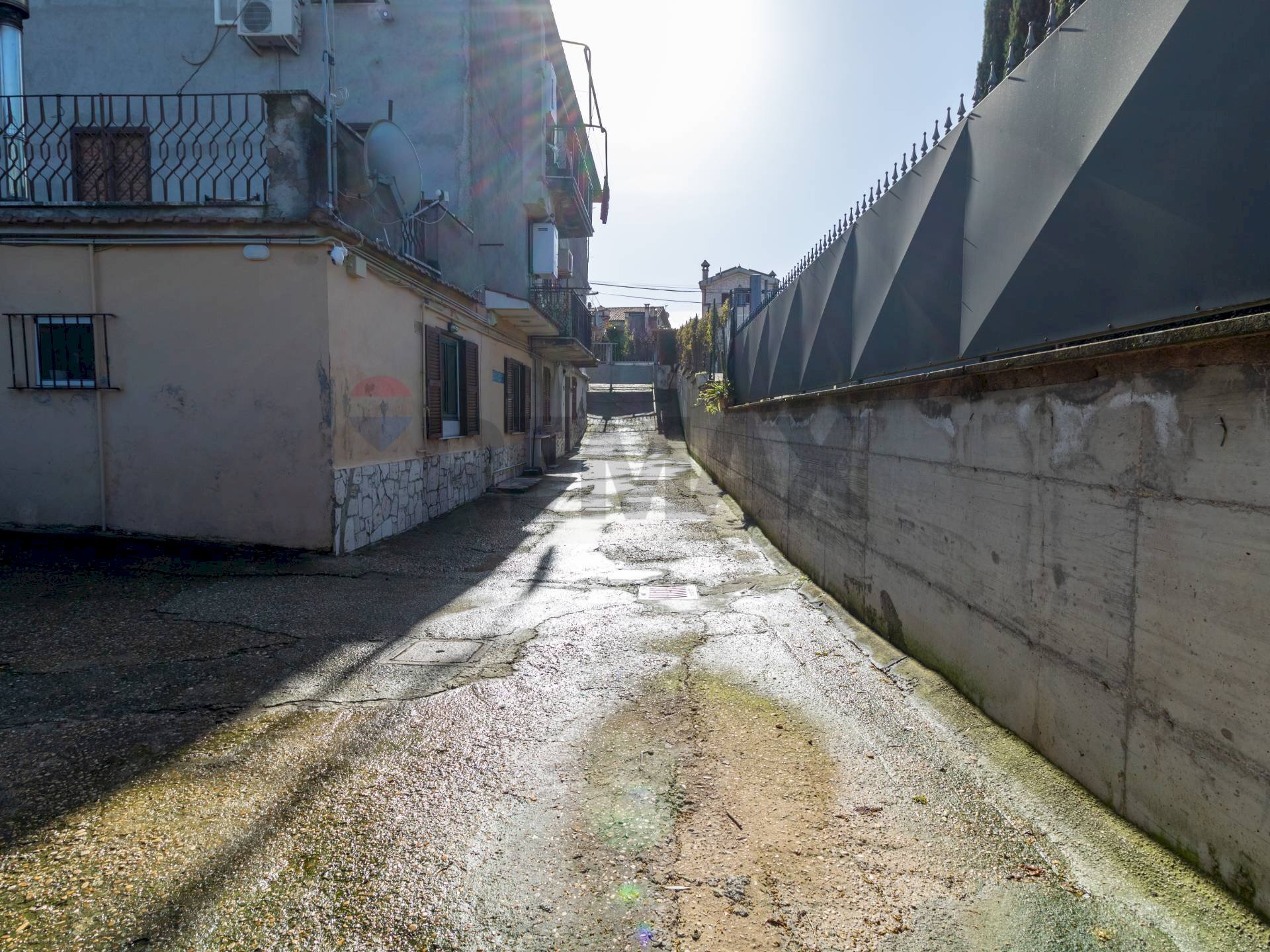 Edificio all\'aperto - Bilocale Via Antonio Manzi
 
14, Frascati - foto 2