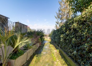 Giardino - Bilocale Via Antonio Manzi
 
14, Frascati - foto 7