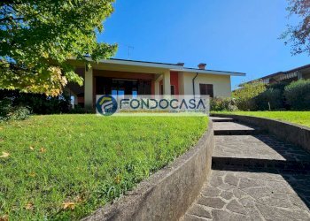 esterno fronte - Villa Viale Croce Rossa, Castiglione delle Stiviere - foto 19