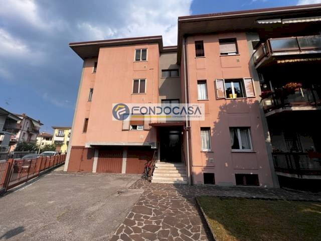 Foto 2 - Trilocale via mezzocolle
 
6/D, Desenzano del Garda - foto 2