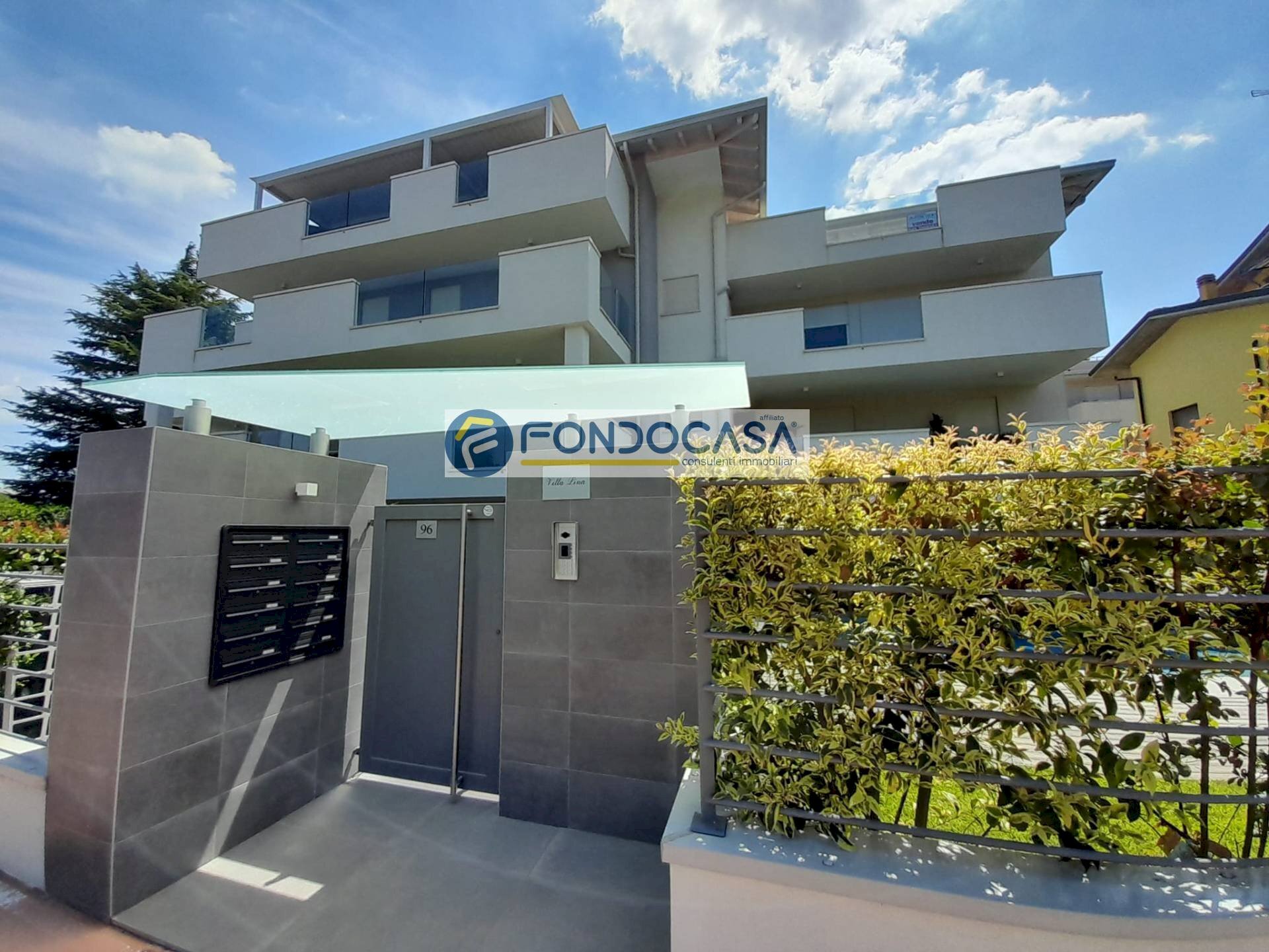 Foto 1 - Attico Via Francesco Agello, Desenzano del Garda - foto 1