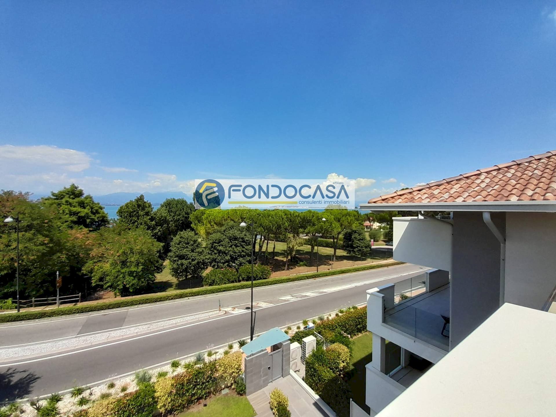 Foto 2 - Attico Via Francesco Agello, Desenzano del Garda - foto 2