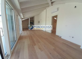 Foto 10 - Attico Via Francesco Agello, Desenzano del Garda - foto 10