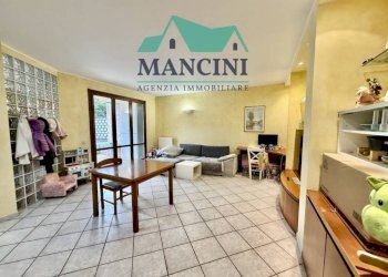 Foto 3 - Quadrilocale VIA PIERALISI, Jesi - foto 3