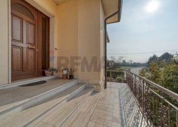 Terrazza - Appartamento via Caponte
 
11, Borgo Veneto - foto 2