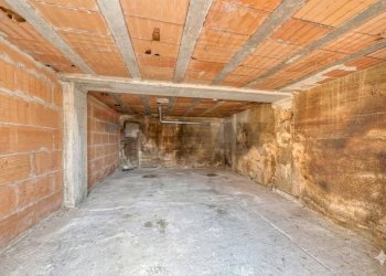 Parcheggio - Appartamento via Caponte
 
11, Borgo Veneto - foto 20