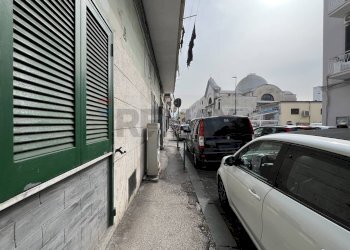 Edificio all\'aperto - Bilocale Via Napoli
 
141, Napoli - foto 3