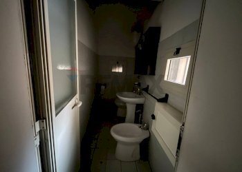 Bagno - Bilocale Via Napoli
 
141, Napoli - foto 12