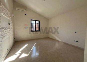 Stanza vuota - Villa a Schiera via Fausto Coppi
 
37, Orta di Atella - foto 25