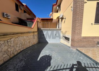 Terrazza - Villa a Schiera via Fausto Coppi
 
37, Orta di Atella - foto 32