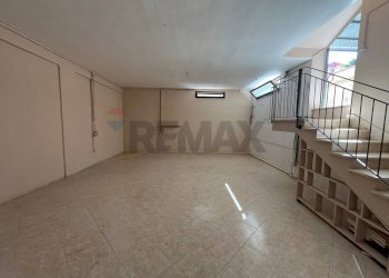 Stanza vuota - Villa a Schiera via Fausto Coppi
 
37, Orta di Atella - foto 38