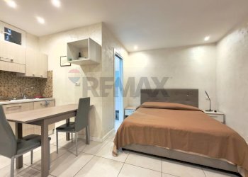 Camera / camera da letto - One-room apartment Via Francesco Del Giudice
 
3, Napoli - photo 8