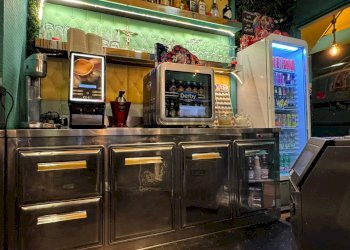 Cucina - Attività Commerciale via S. Giacomo dei Capri
4/6, Napoli - foto 17