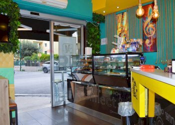 Camera / camera da letto - Attività Commerciale via S. Giacomo dei Capri
4/6, Napoli - foto 20