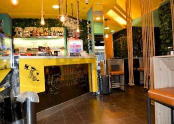 Cucina - Attività Commerciale via S. Giacomo dei Capri
4/6, Napoli - foto 22