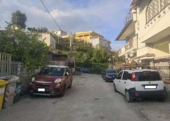 Edificio all\'aperto - Two-room apartment Via Camaldolilli, Napoli - photo 2