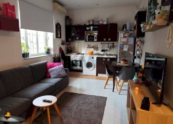 Sala da pranzo - Two-room apartment Via Camaldolilli, Napoli - photo 8