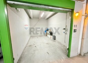 Parcheggio - Box Via Guido De Ruggiero, Napoli - photo 8