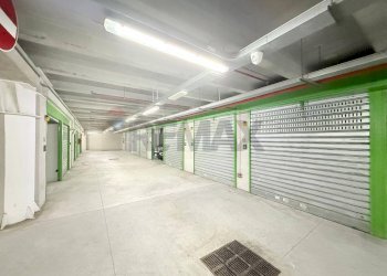 Parcheggio - Box Via Guido De Ruggiero, Napoli - photo 11