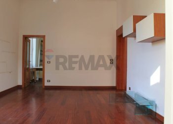 Stanza vuota - Four-room apartment Via Giuseppe Mazzini
 
30, Pozzuoli - photo 16
