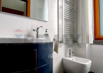 Bagno - Four-room apartment Via Giuseppe Mazzini
 
30, Pozzuoli - photo 29