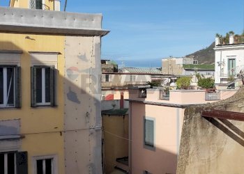 Edificio all\'aperto - Four-room apartment Via Giuseppe Mazzini
 
30, Pozzuoli - photo 40