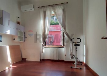 Palestra - Three-room apartment Via Giuseppe Mazzini
 
30, Pozzuoli - photo 20