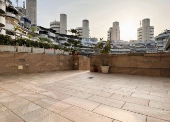 Terrazza - Villa Bifamiliare Via Nicola Nicolini
 
68, Napoli - foto 2