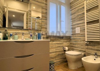 Bagno - Villa Bifamiliare Via Nicola Nicolini
 
68, Napoli - foto 14