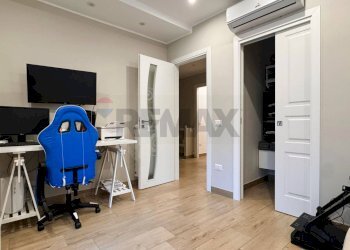 Ufficio - Villa Bifamiliare Via Nicola Nicolini
 
68, Napoli - foto 29