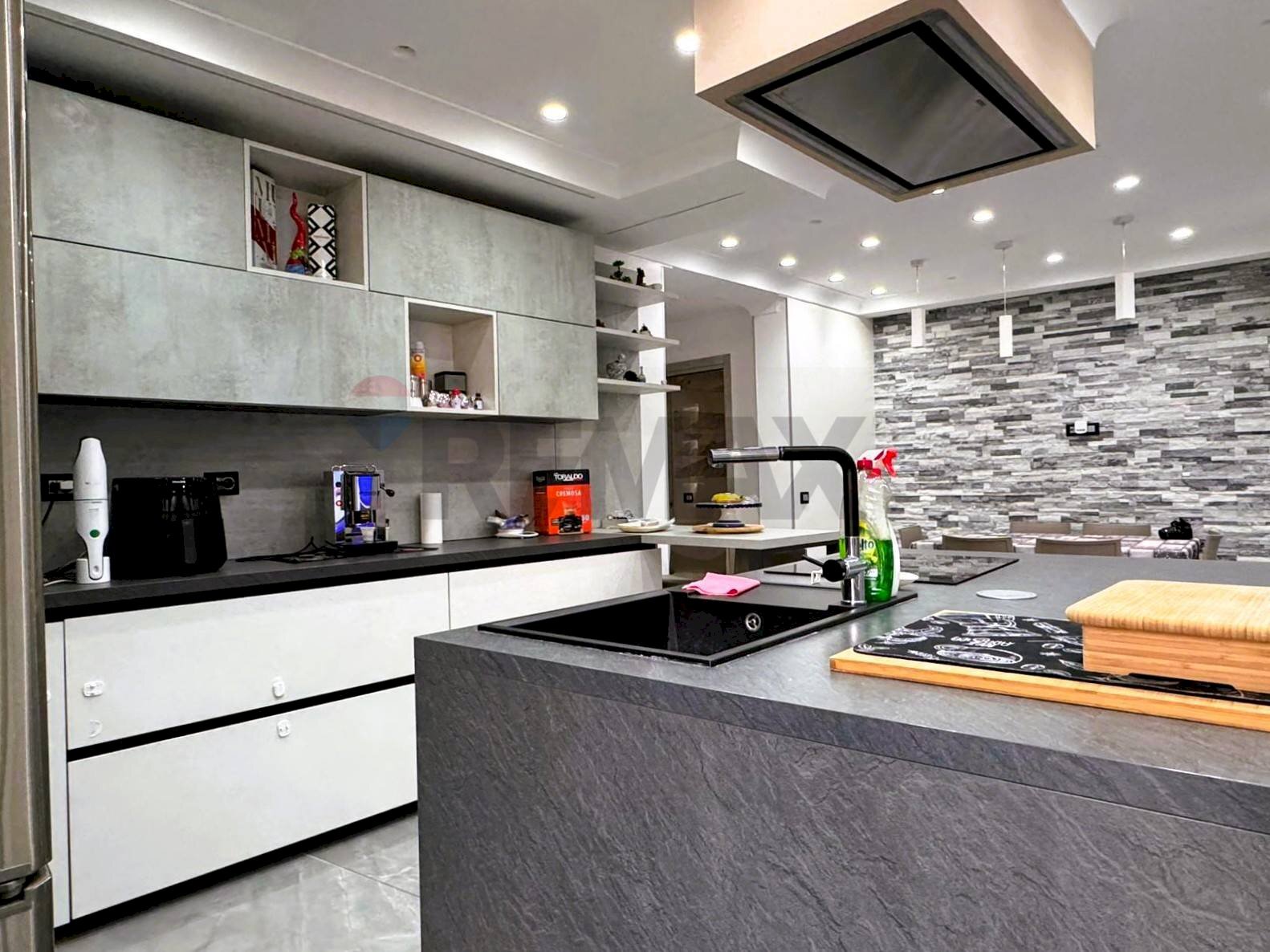 Cucina - Appartamento Via Nicola Nicolini
 
68, Napoli - foto 1