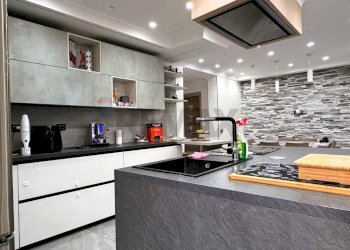 Cucina - Appartamento Via Nicola Nicolini
 
68, Napoli - foto 1