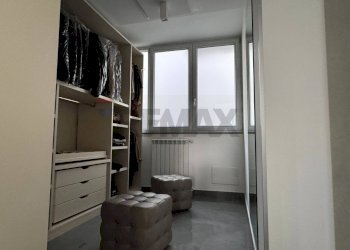 Cabina armadio - Appartamento Via Nicola Nicolini
 
68, Napoli - foto 16