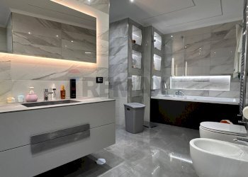 Bagno - Appartamento Via Nicola Nicolini
 
68, Napoli - foto 18
