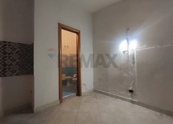 Stanza vuota - Bilocale Corso Novara
 
92, Napoli - foto 6