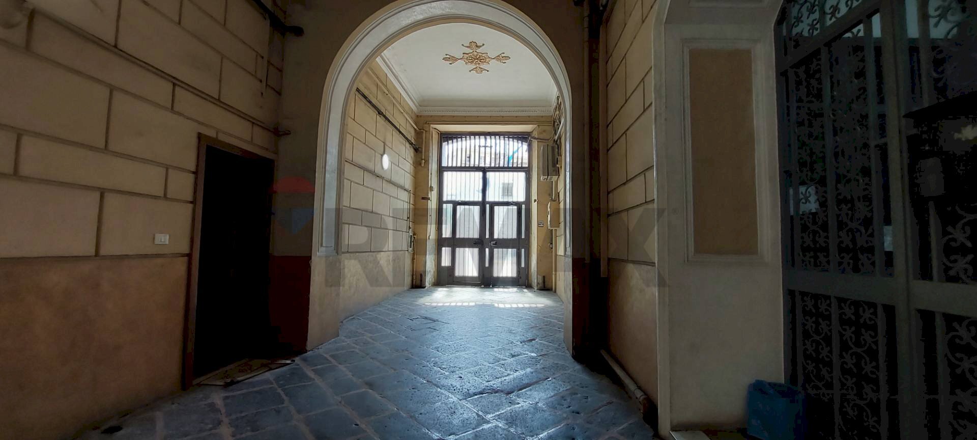 Ricezione / Lobby - Bilocale Corso Novara
 
92, Napoli - foto 3