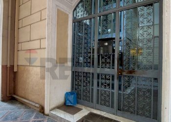 Edificio all\'aperto - Bilocale Corso Novara
 
92, Napoli - foto 4