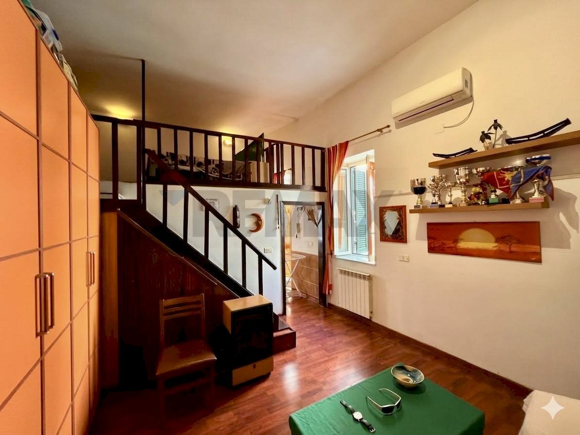 Soggiorno - Bilocale VIA BARONE
1, Napoli - foto 3