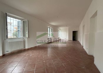 Foto 1 - Locale Commerciale Via Dei Vestini
 
114, Chieti - foto 1