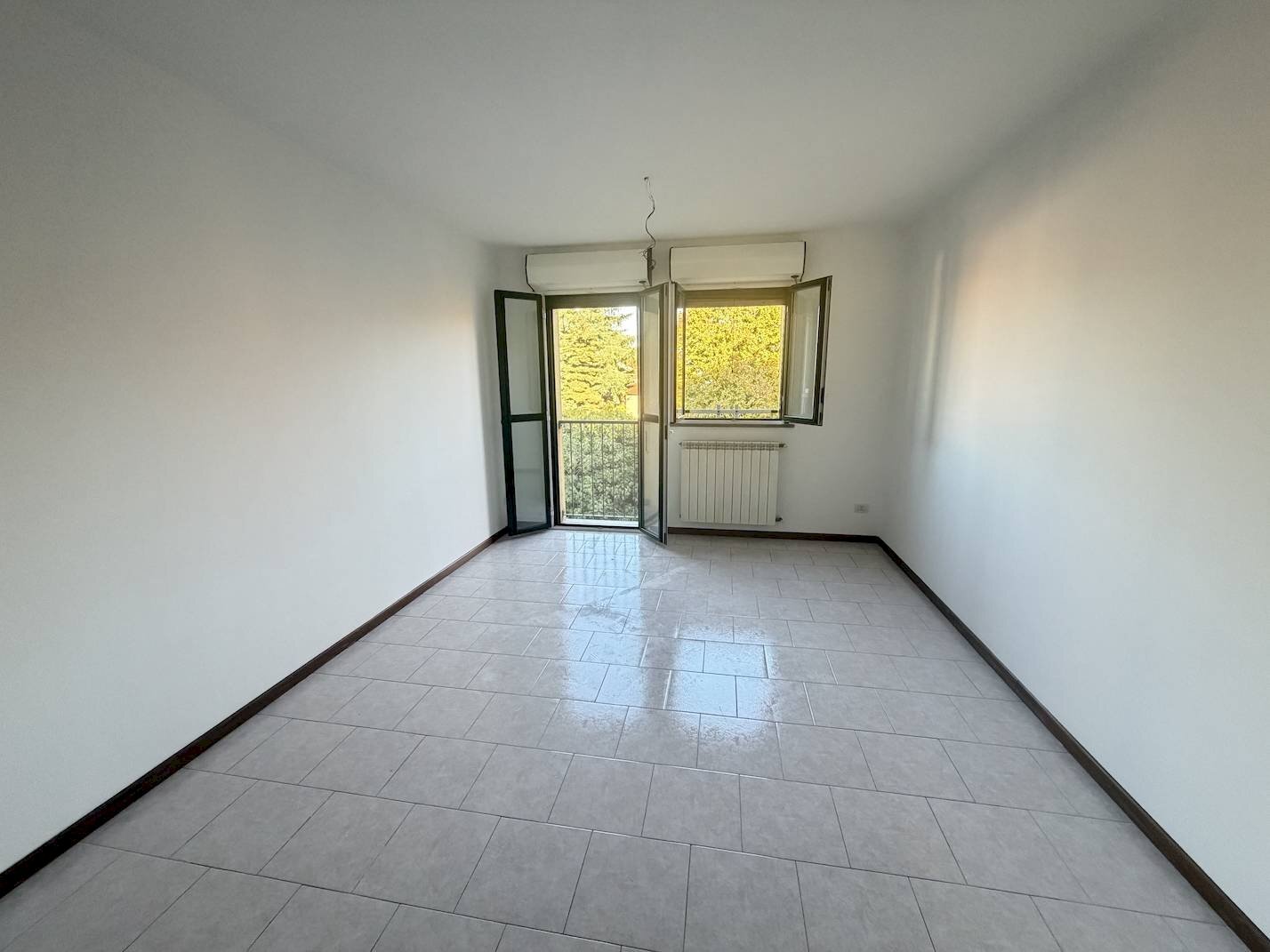 Foto 3 - Trilocale via Volta
 
49, Rho - foto 3