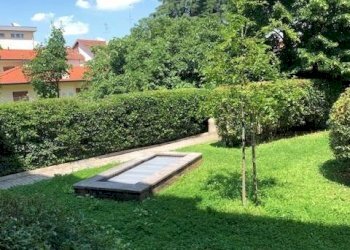 Foto 1 - Trilocale via Volta
 
49, Rho - foto 1