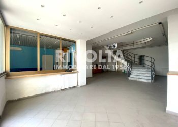 Foto 2 - Capannone Via dei Piani di Monte Savello, Roma - foto 2