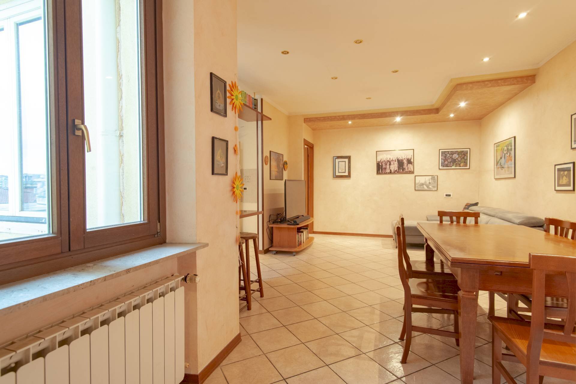 Foto 2 - Trilocale VIA DOMENICO ROSSETTI
49, Trieste - foto 2