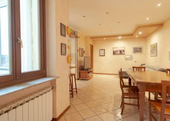 Foto 2 - Trilocale VIA DOMENICO ROSSETTI
 
49, Trieste - foto 2