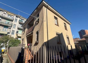 Foto 1 - Villa Via Vincenzo Monti
 
6, Cinisello Balsamo - photo 1