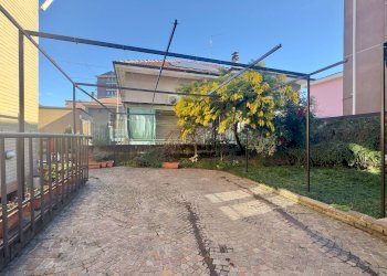 Foto 39 - Villa Via Vincenzo Monti
 
6, Cinisello Balsamo - photo 39