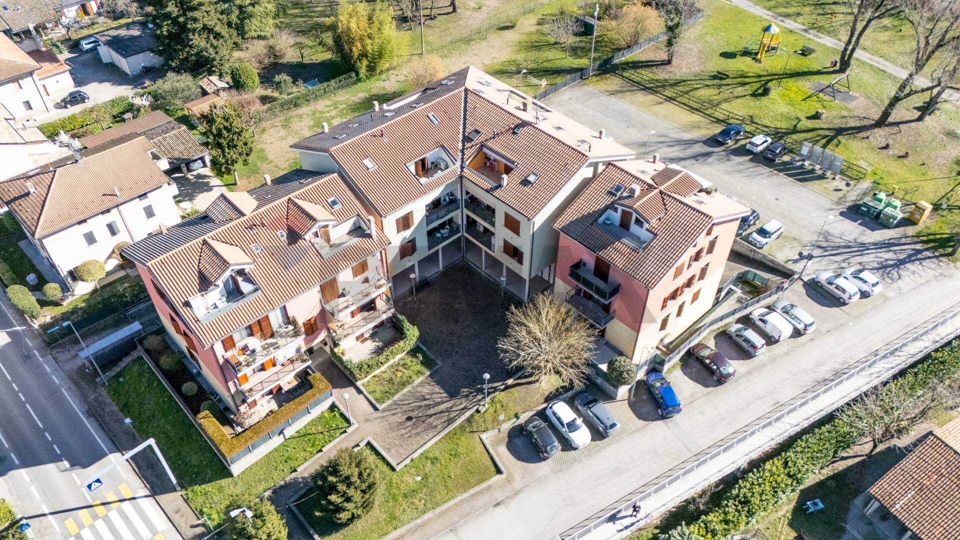 Edificio all\'aperto - Bilocale piazza tarquinio luppi
 
4, Sala Baganza - foto 1
