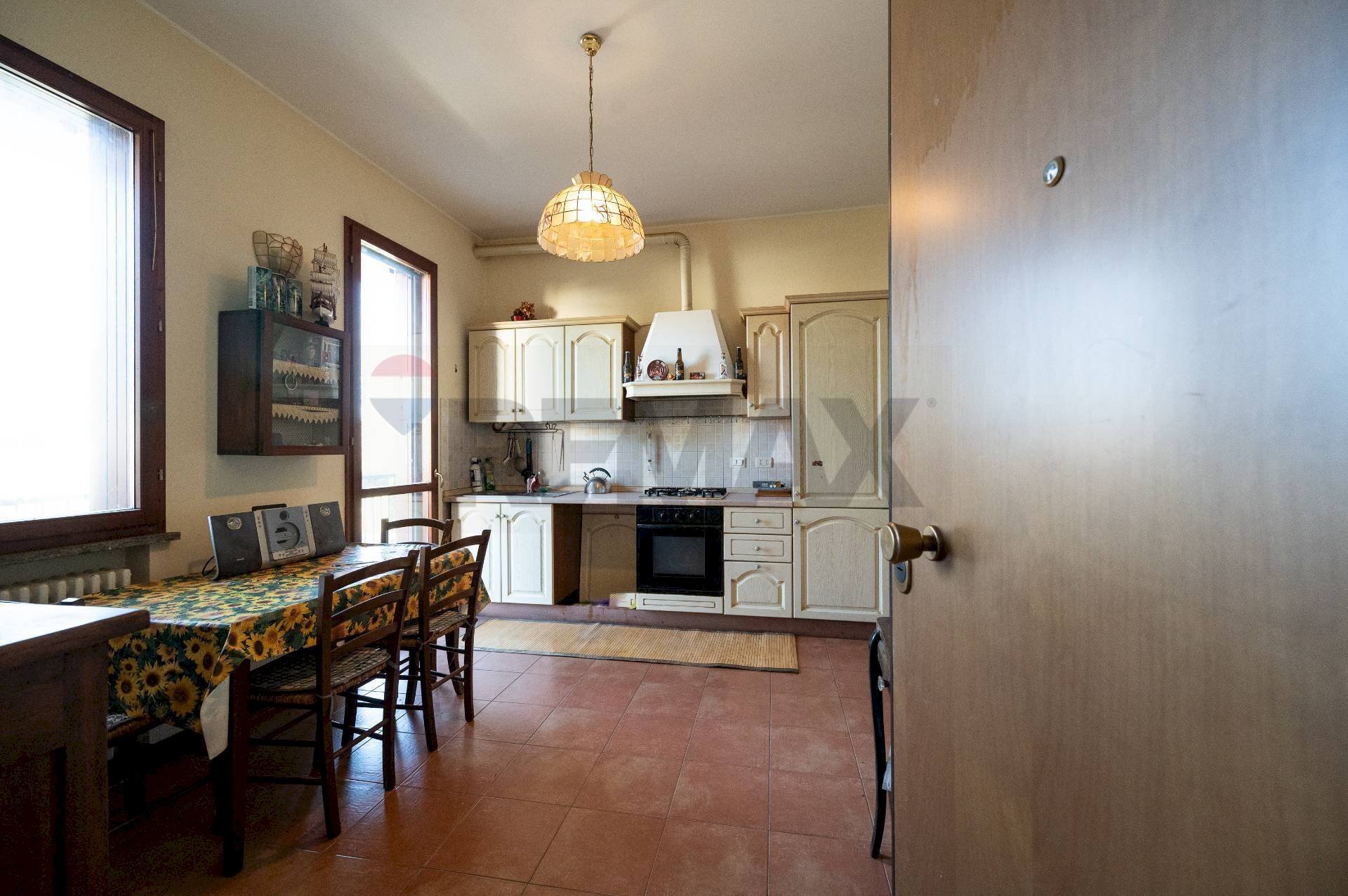 Cucina - Bilocale piazza tarquinio luppi
 
4, Sala Baganza - foto 3